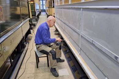 Abstimmung der Position der Schalter und Sicherungen im 1103