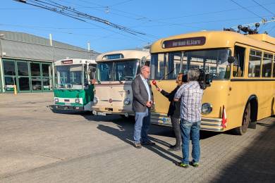 Die beiden Skoda O-Busse mit dem B1000