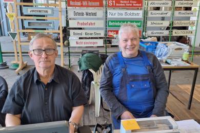 Unsere Souvenirverkäufer